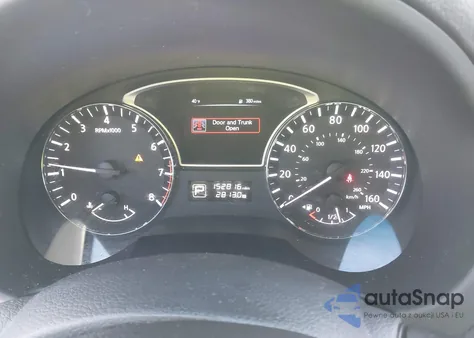 2015 Nissan Altima 2.5 z USA, uszkodzony, nr VIN 1N4AL3AP4FC497088